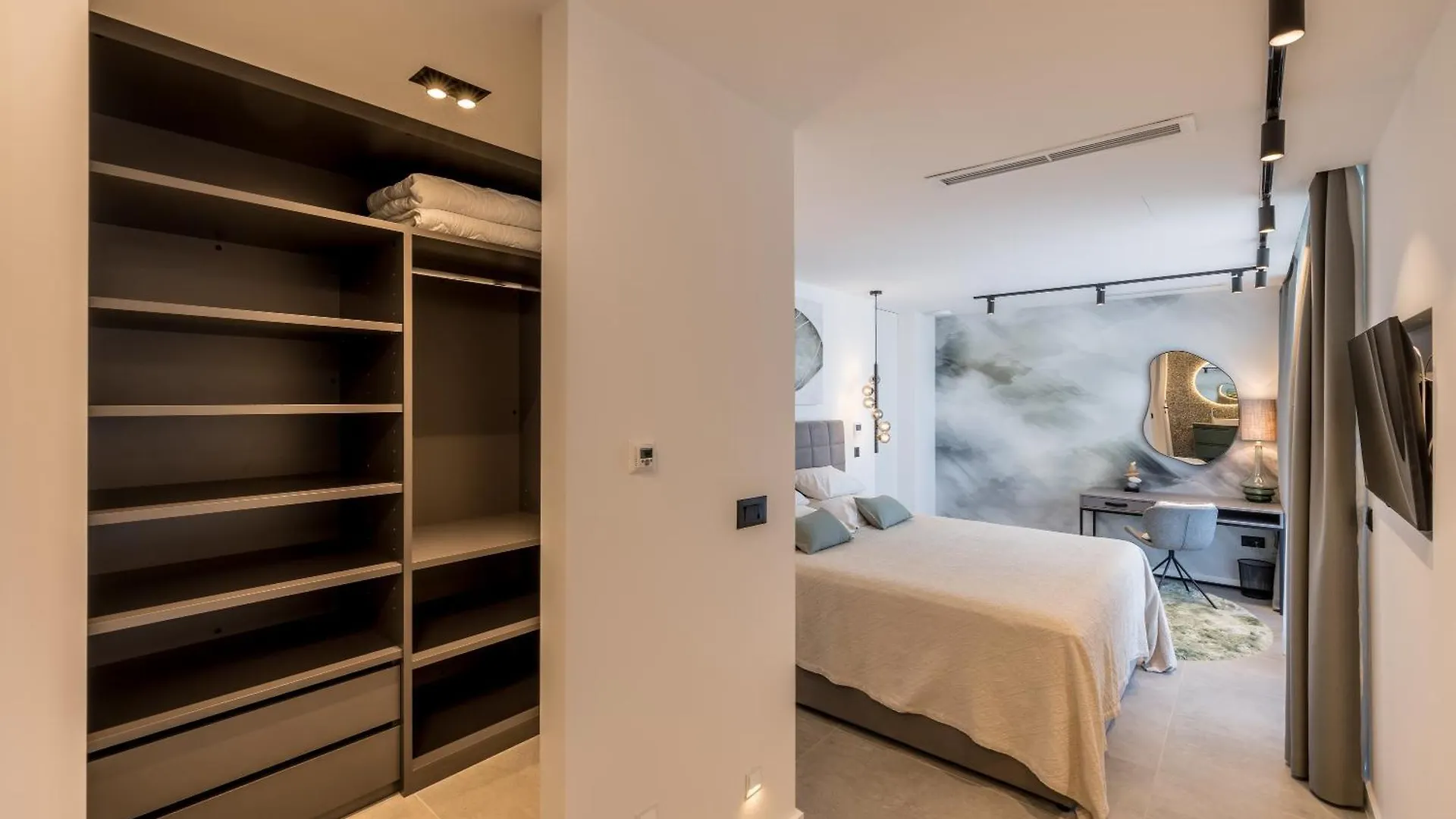Villa Navisus Trogir 0*,