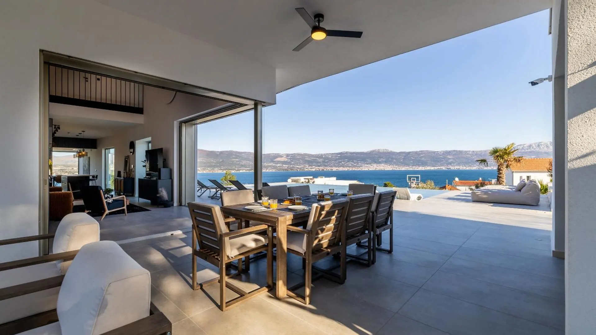Villa Navisus Trogir 0*,  Croatia