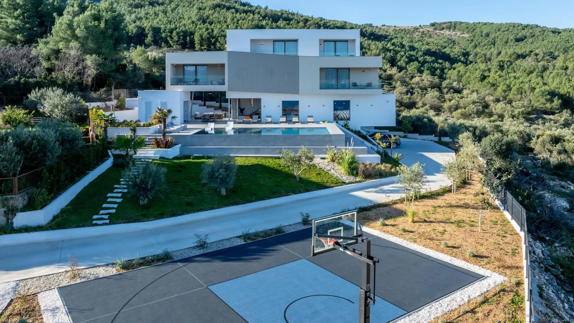 Villa Navisus Trogir 0*,  Croatia